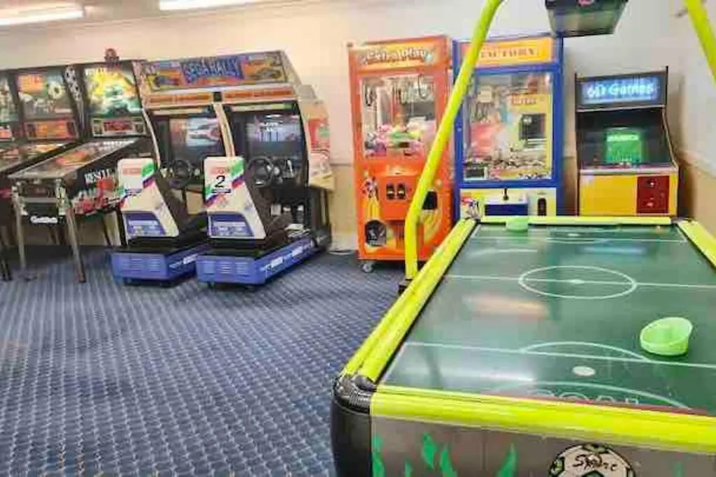 Gold Coast Calypso Resort, Coolangatta Beach アパート ゴールドコースト